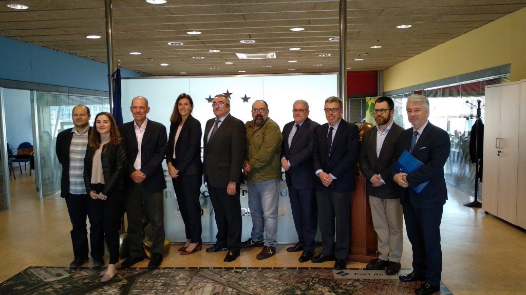 Los organizadores y profesorado del Curso durante la presentación oficial