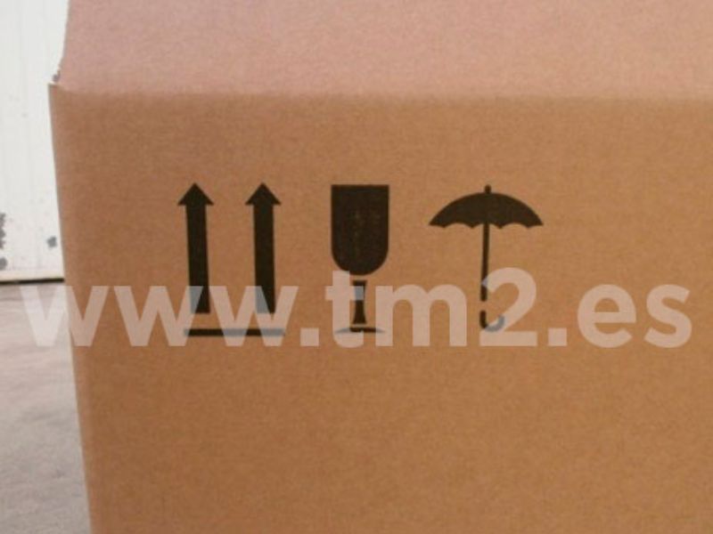 caja de cartón, foto detalle de diferentes marcas