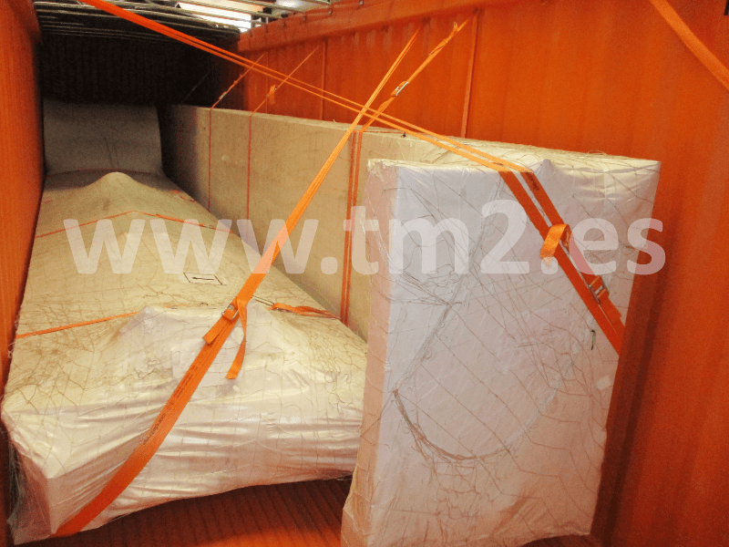 trincaje de mercancías para el transporte marítimo